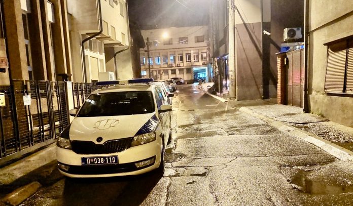 tuca-u-novom-pazaru!-sevali-nozevi,-jedno-lice-izbodeno