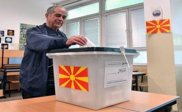 U ponoć u Severnoj Makedoniji stupa na snagu izborna tišina uoči drugog kruga izbora u-ponoc-u-severnoj-makedoniji-stupa-na-snagu-izborna-tisina-uoci-drugog-kruga-izbora