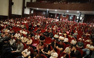 U Novom Pazaru održana tribina “Na maturu bez automobila” u-novom-pazaru-odrzana-tribina-“na-maturu-bez-automobila”