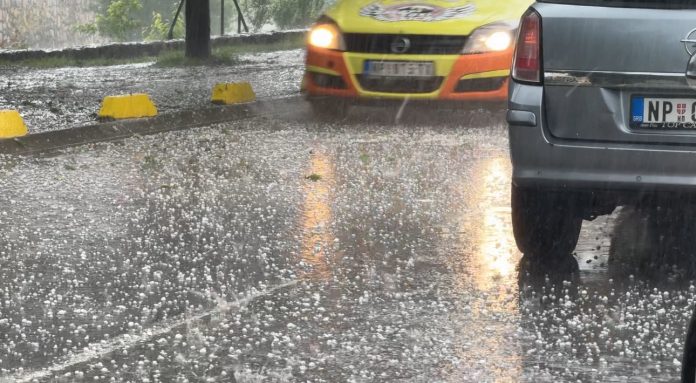 novi-pazar-pogodjen-obilnim-padavinama-i-krupnim-gradom