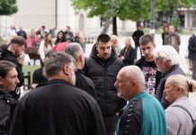 Porodice ubijenih u masakru stigle u sud pred početak suđenja Blažiću porodice-ubijenih-u-masakru-stigle-u-sud-pred-pocetak-sudjenja-blazicu