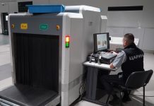 Carinici na aerodromu u Beogradu u torbama našli preko 50 boksova cigareta carinici-na-aerodromu-u-beogradu-u-torbama-nasli-preko-50-boksova-cigareta