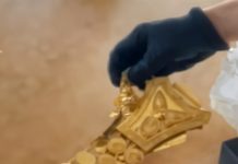 Carinici na Gradini oduzeli oko kilogram zlatnog nakita, zadržan i automobil putnice carinici-na-gradini-oduzeli-oko-kilogram-zlatnog-nakita,-zadrzan-i-automobil-putnice