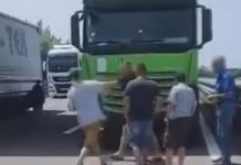 Drama na Horgošu: Pazarac izašao iz kamiona i potegao nož, policija odmah reagovala drama-na-horgosu:-pazarac-izasao-iz-kamiona-i-potegao-noz,-policija-odmah-reagovala