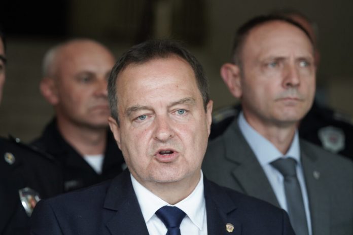 dacic:-napad-na-zandrama-teroristicki-akt,-pojacane-mere-bezbednosti