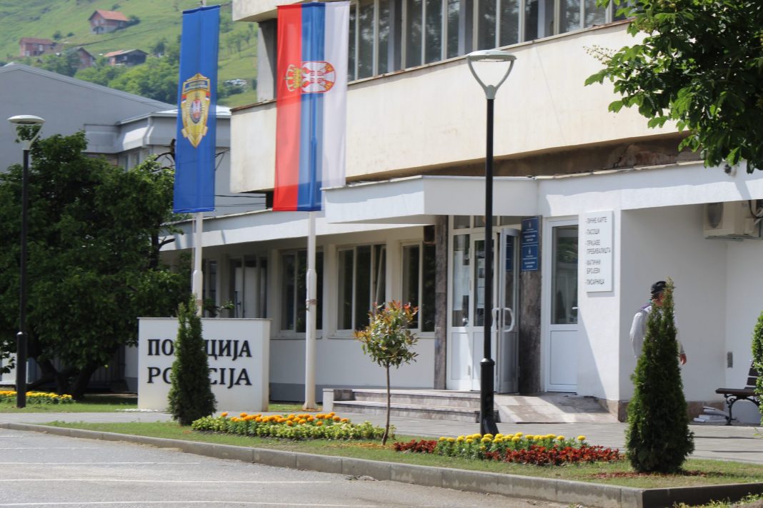 krivicna-prijava-protiv-muskarca-iz-novog-pazara-zbog-falsifikovanja-poznatih-robnih-marki