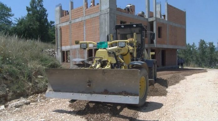 sredjen-pristupni-put-do-dzamije-u-izgradnju-u-naselju-cerimidzinica