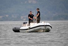 Nestala žena u jezeru Perućac, policija od sinoć traga za njom nestala-zena-u-jezeru-perucac,-policija-od-sinoc-traga-za-njom