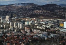 Dve osobe uhapšene zbbog krijumčarenja 12 migranata iz Avganistana dve-osobe-uhapsene-zbbog-krijumcarenja-12-migranata-iz-avganistana