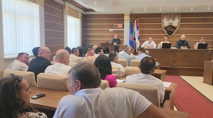 odbornici-u-sjenici-uputili-zalbu-na-nezakonit-rad-skupstine odbornici-u-sjenici-uputili-zalbu-na-nezakonit-rad-skupstine