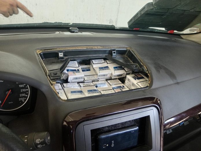 potpuno-pregradjen-auto-pun-cigareta