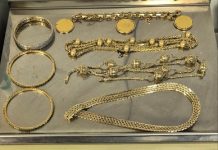 Na Horgošu carinici pronašli 400 grama neprijavljenog zlata na-horgosu-carinici-pronasli-400-grama-neprijavljenog-zlata