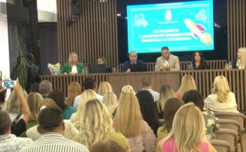 U Novom Pazaru održan regionalni sastanak za unapređenje predškolskog obrazovanja u-novom-pazaru-odrzan-regionalni-sastanak-za-unapredjenje-predskolskog-obrazovanja