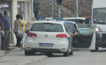 Telo muškarca pronađeno u automobilu u Čačku: Policija na licu mesta vrši uviđaj telo-muskarca-pronadjeno-u-automobilu-u-cacku:-policija-na-licu-mesta-vrsi-uvidjaj