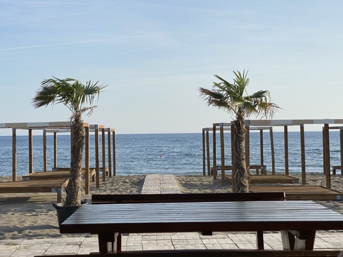 tragedija-u-dobrim-vodama!-utopio-se-muskarac,-zena-i-dete-spaseni