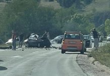 Teška nezgoda kod Zlatibora: Sudar kamiona i putničkog vozila, ima poginulih teska-nezgoda-kod-zlatibora:-sudar-kamiona-i-putnickog-vozila,-ima-poginulih