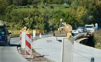 Obustava saobraćaja na državnom putu Tutin – Vuča – državna granica sa Crnom Gorom obustava-saobracaja-na-drzavnom-putu-tutin-–-vuca-–-drzavna-granica-sa-crnom-gorom