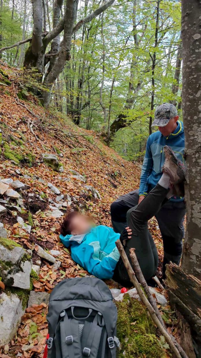 u-toku-akcija-spasavnja-madjarskih-drzavljana-sa-planine-mucanj u-toku-akcija-spasavnja-madjarskih-drzavljana-sa-planine-mucanj