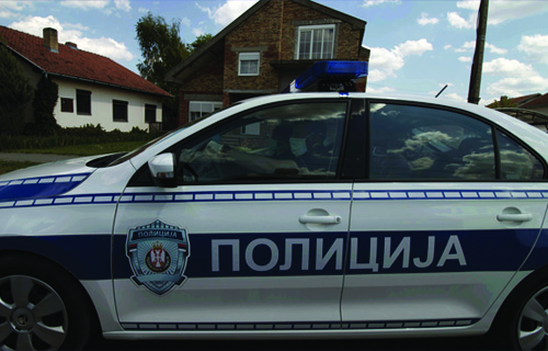 smederevska-policija-pronasla-vecu-kolicinu-oruzja-i-municije-i-uhapsila-muskarca smederevska-policija-pronasla-vecu-kolicinu-oruzja-i-municije-i-uhapsila-muskarca