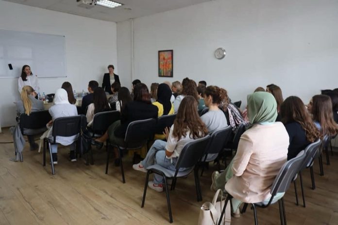 odrzana-debata-„od-bajke-do-klikova“