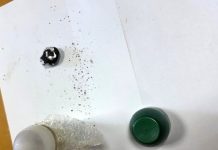 Carinici kod putnice našli dezodorans s marihuanom i džepni nož u poštanskoj pošiljci carinici-kod-putnice-nasli-dezodorans-s-marihuanom-i-dzepni-noz-u-postanskoj-posiljci