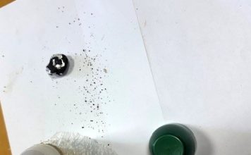 Carinici kod putnice našli dezodorans s marihuanom i džepni nož u poštanskoj pošiljci carinici-kod-putnice-nasli-dezodorans-s-marihuanom-i-dzepni-noz-u-postanskoj-posiljci