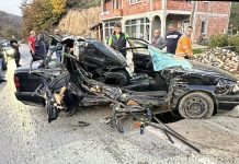 Teška saobraćajna nesreća kod Tutina: Lovac iz Smaluće povređen, lekar prolaznik mu spasao život teska-saobracajna-nesreca-kod-tutina:-lovac-iz-smaluce-povredjen,-lekar-prolaznik-mu-spasao-zivot