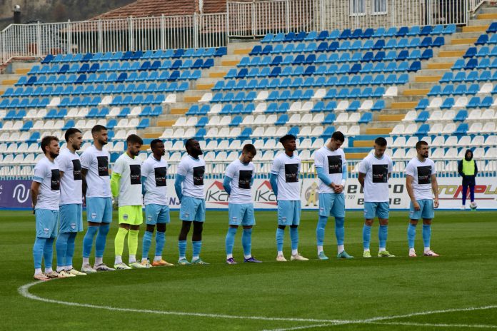 fudbaleri-novog-pazara-odali-pocast-zrtvama-tragedije-u-novom-sadu fudbaleri-novog-pazara-odali-pocast-zrtvama-tragedije-u-novom-sadu