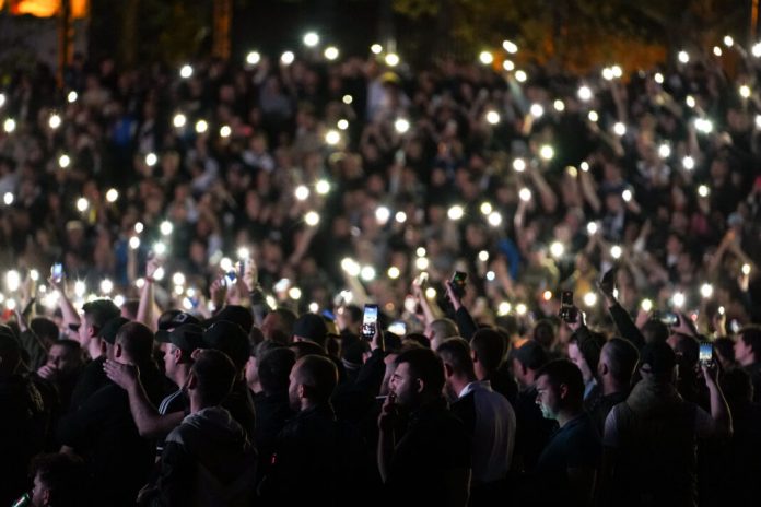 preminuo-navijac-kk-partizan-nakon-sto-mu-je-pozlilo-na-mecu-sa-barselonom