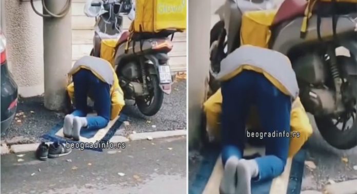 namaz-u-srcu-beograda:-mladic-izazvao-lavinu-podrske-beogradjana-na-drustvenim-mrezama-/video/ namaz-u-srcu-beograda:-mladic-izazvao-lavinu-podrske-beogradjana-na-drustvenim-mrezama-/video/