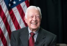 Preminuo bivši američki predsednik Jimmy Carter u 101. godini života Bivši američki predsednik Jimmy Carter preminuo je 29. decembra 2024. godine u svom domu u Plainsu, Džordžija, u 100. godini života.