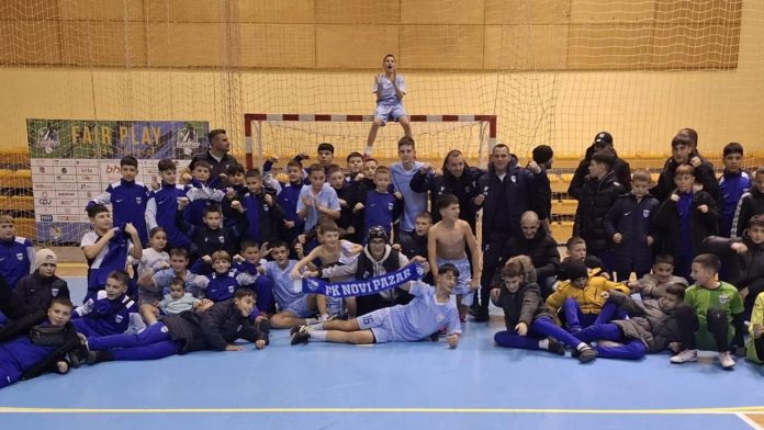 (foto)-pazarci-bez-greske!-omladinska-skola-fk-novi-pazar-u-sjajnoj-formi-–-dominacija-u-sarajevu