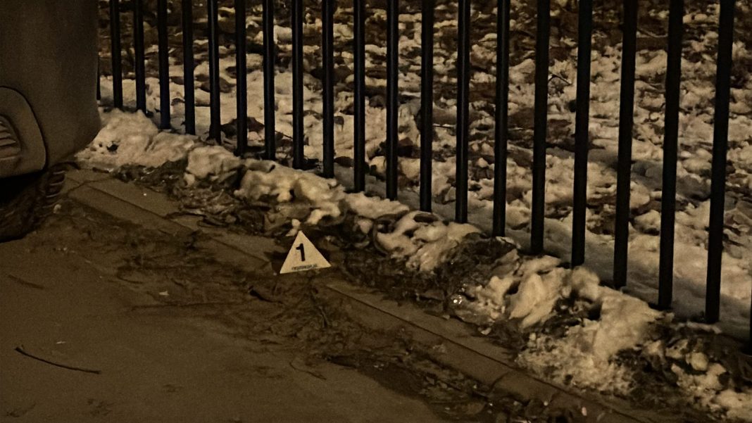 policija-uhapsila-mladica-u-novom-pazaru-zbog-napada-nozem