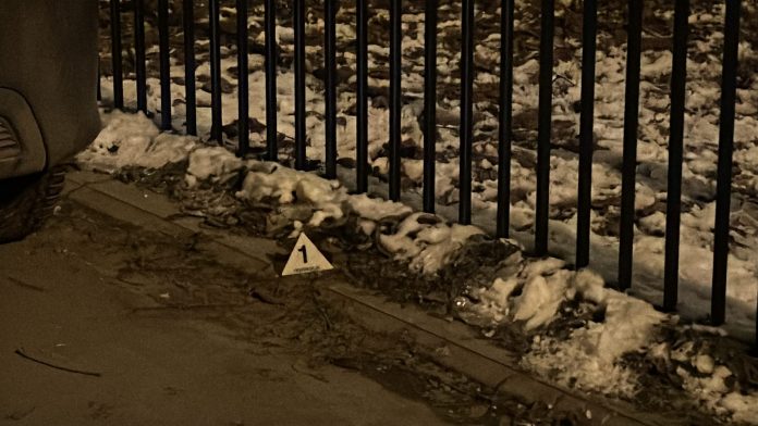 policija-uhapsila-mladica-u-novom-pazaru-zbog-napada-nozem