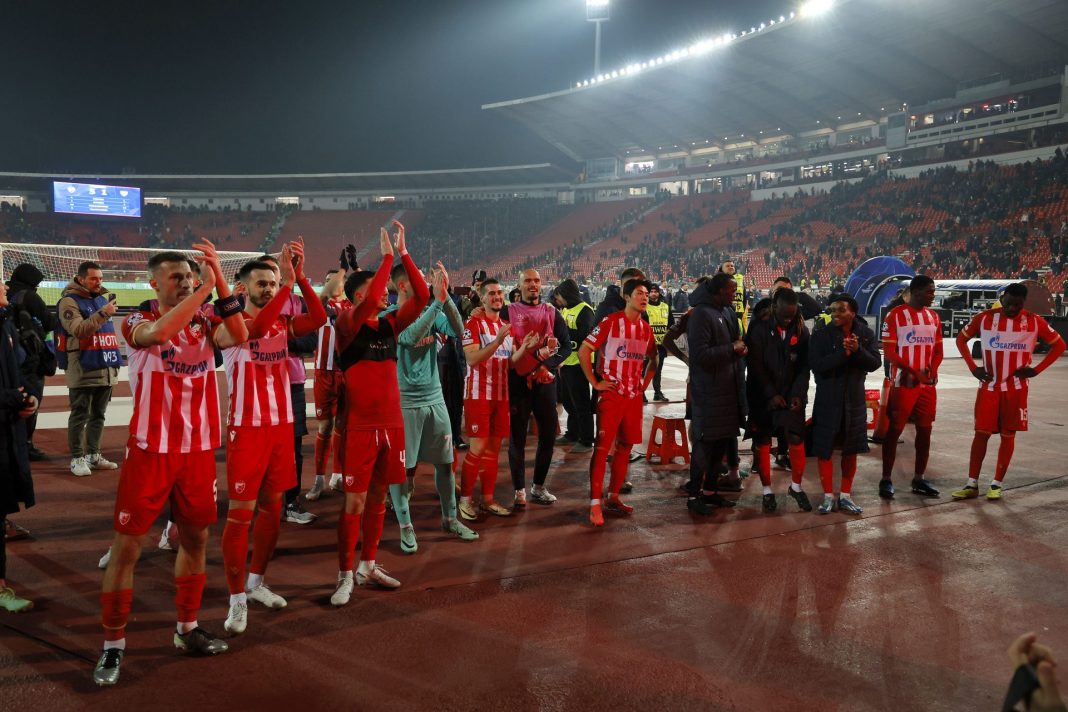 fudbaleri-crvene-zvezde-veceras-docekuju-psv-u-ligi-sampiona