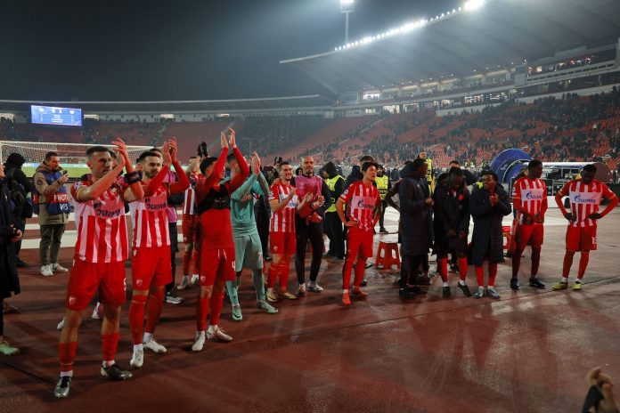 fudbaleri-crvene-zvezde-veceras-docekuju-psv-u-ligi-sampiona