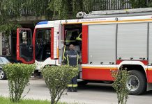 Požar izbio u podrumu zgrade u centru Užica: Vatrogasne jedinice odmah upućene na teren pozar-izbio-u-podrumu-zgrade-u-centru-uzica:-vatrogasne-jedinice-odmah-upucene-na-teren
