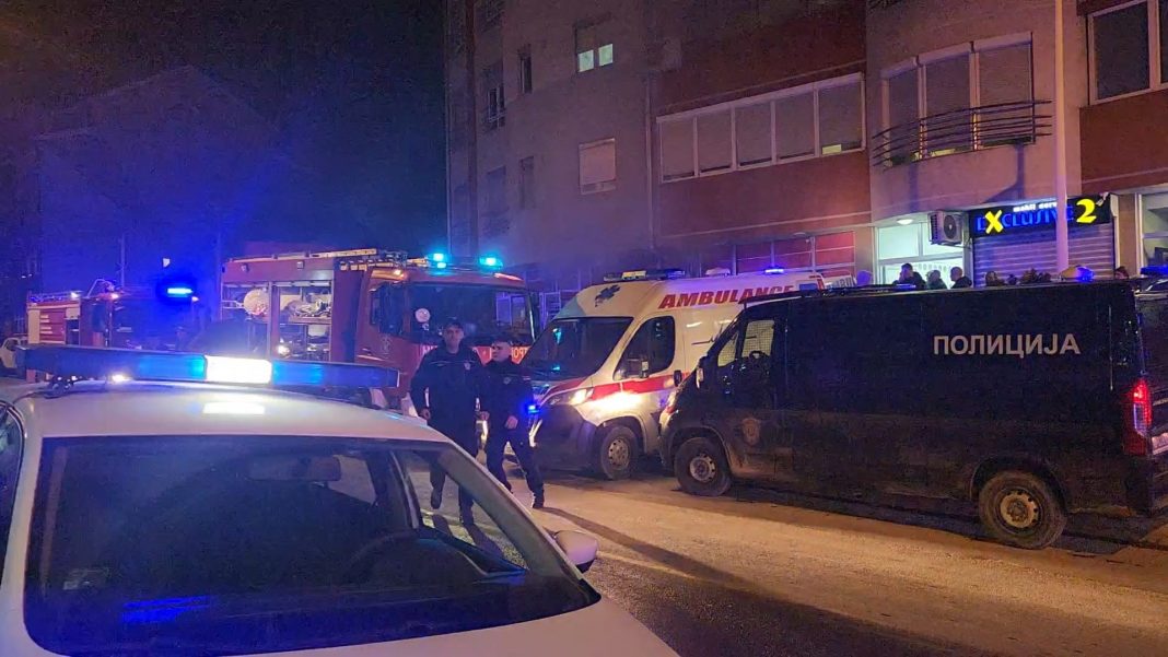 podmetnut-pozar-u-stambenoj-zgradi!-evakuisani-stanari,-dvoje-prevezeno-u-bolnicu