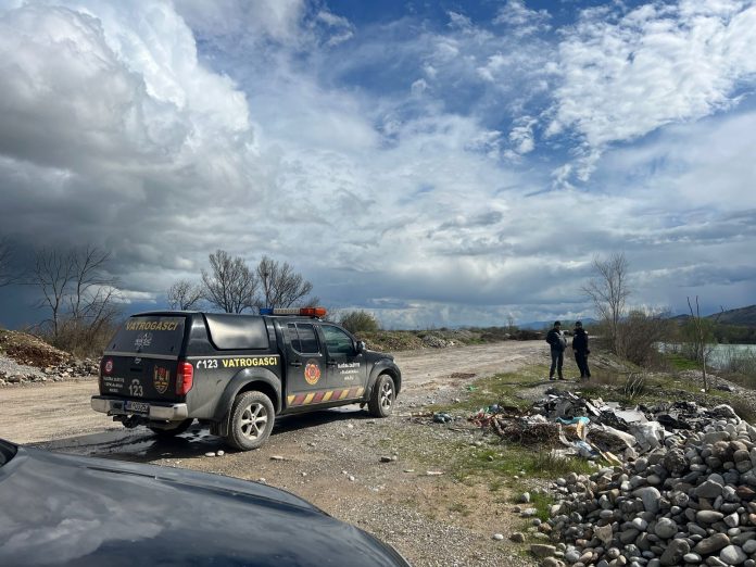 telo-deteta-uoceno-u-reci?-ronioci-i-spasioci-uputili-se-odmah-ka-licu-mesta