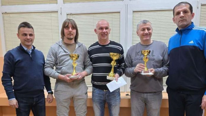 ramazanski-turnir-u-pikadu:-najbolji-hadzic-i-camdzic-sadovic