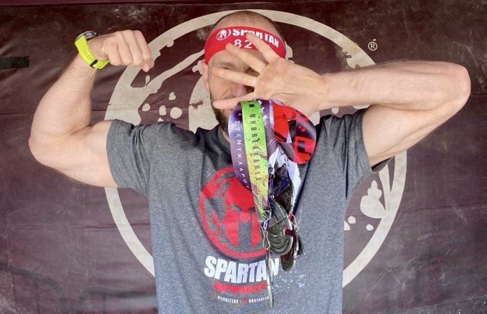 muzafer-cepeljac-iz-novog-pazara-uspesno-zavrsio-spartan-trifekta