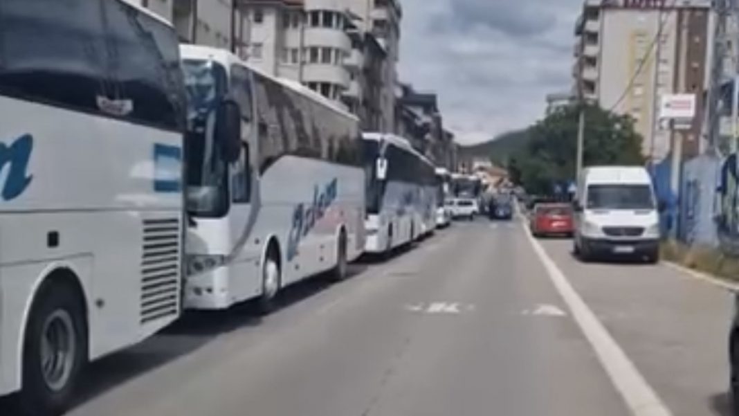 nevidjena-guzva-na-ibarskoj-magistrali-zbog-utakmice-ofk-beograd-–-fk-novi-pazar