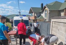 SAOBRAĆAJNA NESREĆA U NOVOM PAZARU: Povređen dečak na motoru (FOTO) saobracajna-nesreca-u-novom-pazaru:-povredjen-decak-na-motoru-(foto)