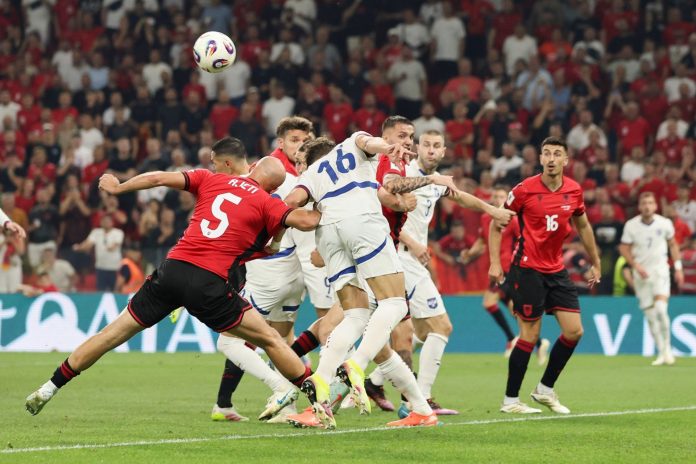 srbija-bez-golova-u-tirani-–-petrovic-junak-meca