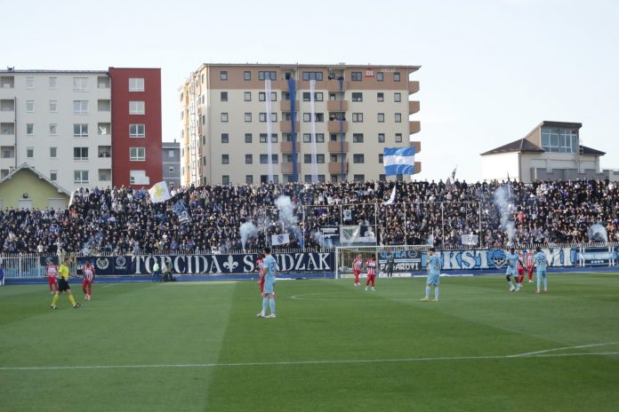 odlozen-derbi-za-start-superlige:-novi-pazar-i-radnicki-ce-sacekati-na-premijeru