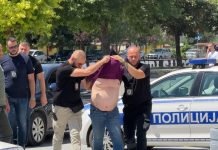 (VIDEO, FOTO) VELIKA AKCIJA HAPŠENJA U NOVOM PAZARU! Slobode lišeno više lica (video,-foto)-velika-akcija-hapsenja-u-novom-pazaru!-slobode-liseno-vise-lica