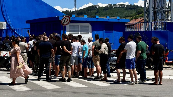 istorijski-mec,-istorijska-navala!-gradski-stadion-rasprodat-do-poslednjeg-mesta