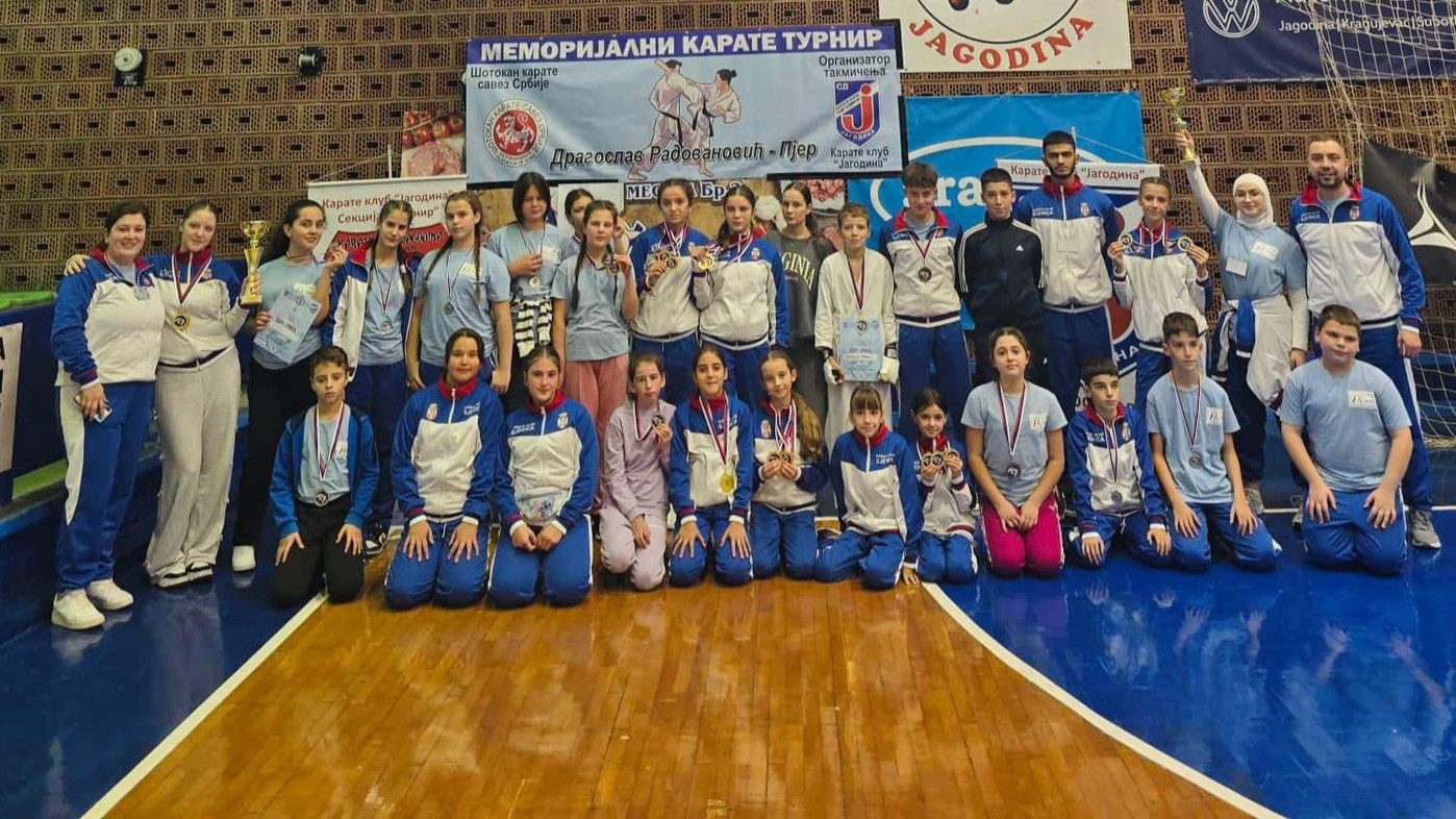 karatisti-sjenice-uspesni-u-jagodini