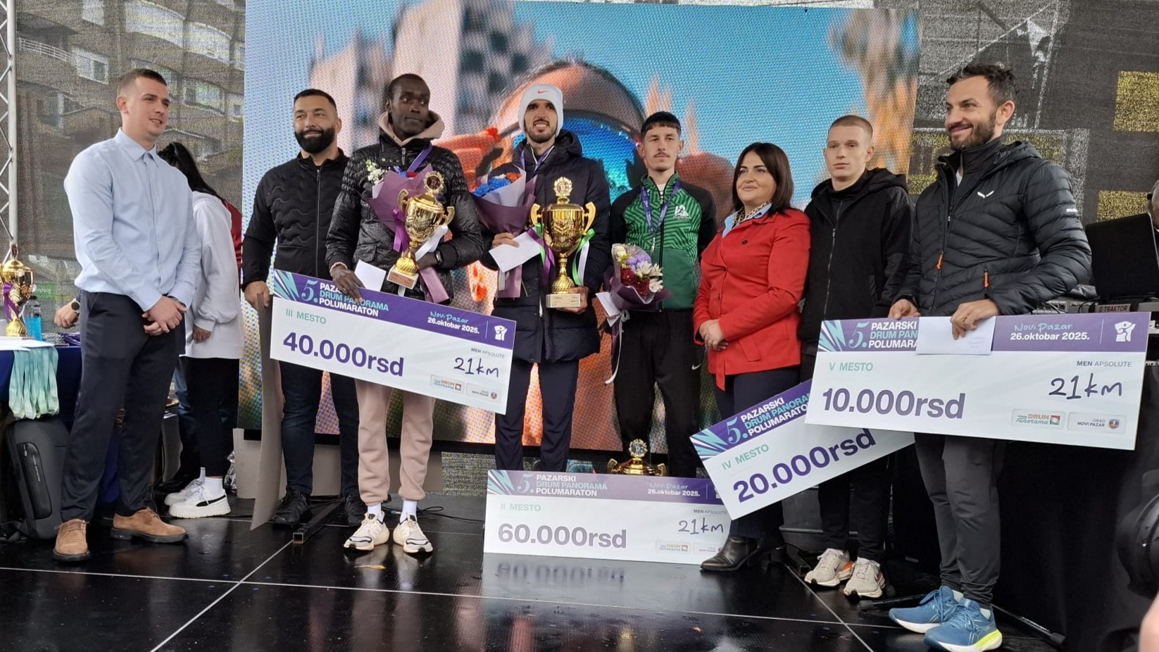 elzan-bibic-i-teodora-simovic-pobednici-pazarskog-polumaratona