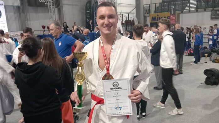 svetsko-prvenstvo-sotokan-karate-unije:-belojica-bronzani-u-miksu